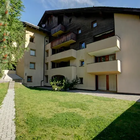 Chesa Munteratsch 2 1 2-zimmerwohnung 202 Typ G 公寓