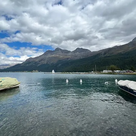 Chesa Munteratsch 2 1 2-zimmerwohnung 202 Typ G 아파트 *