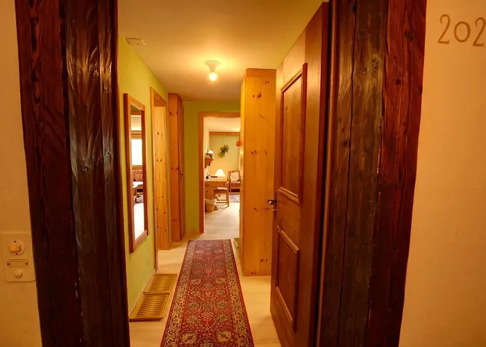 Chesa Munteratsch 2 1 2-zimmerwohnung 202 Typ G