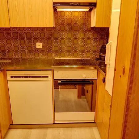 Chesa Munteratsch 2 1 2-zimmerwohnung 202 Typ G アパート